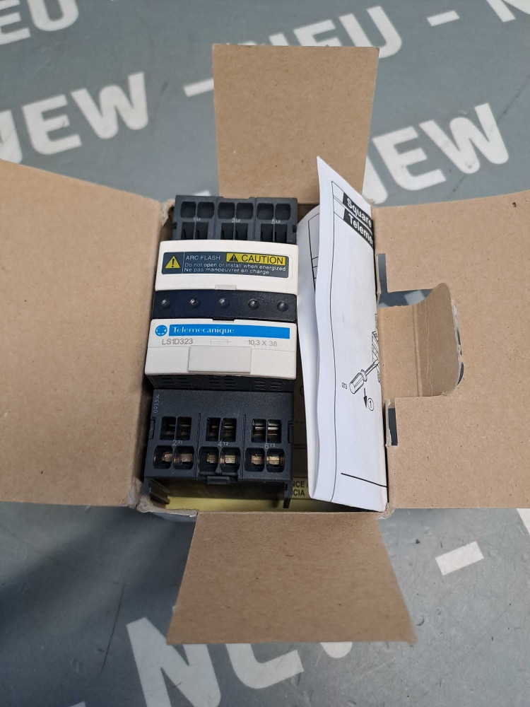 TÉLÉMÉCANIQUE  LS1D323
