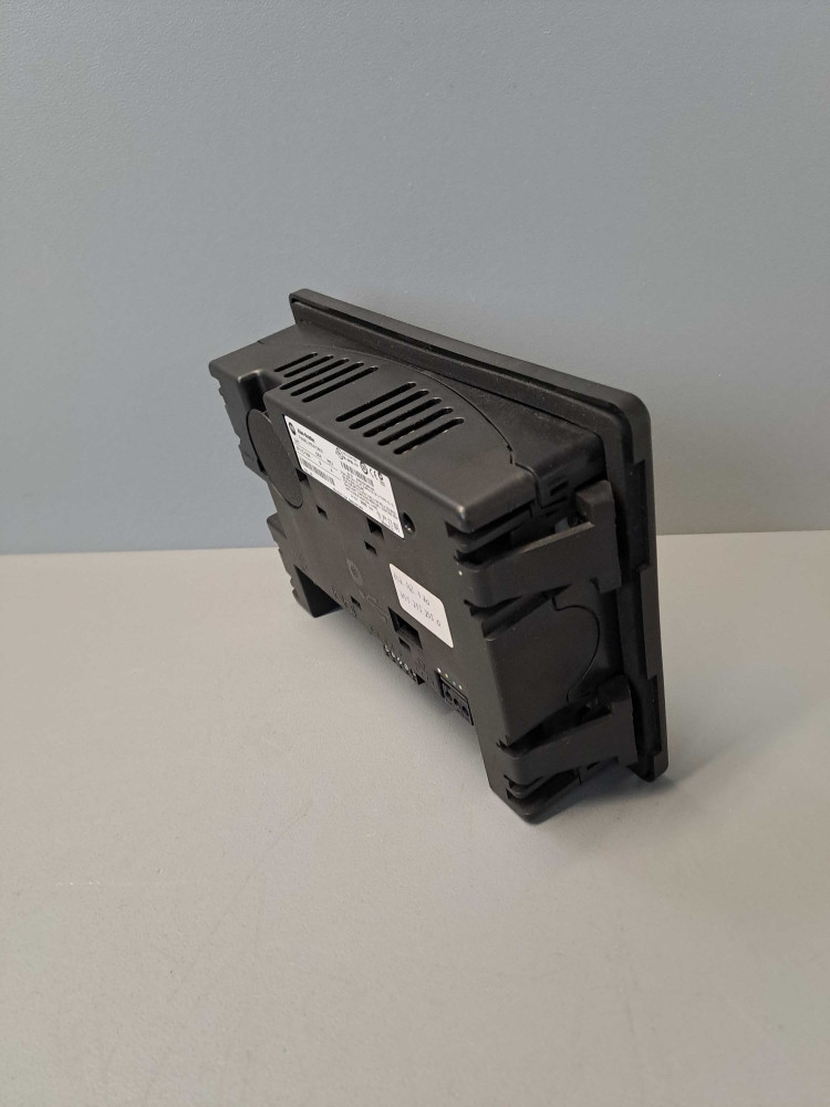 ALLEN-BRADLEY  2711CT6M