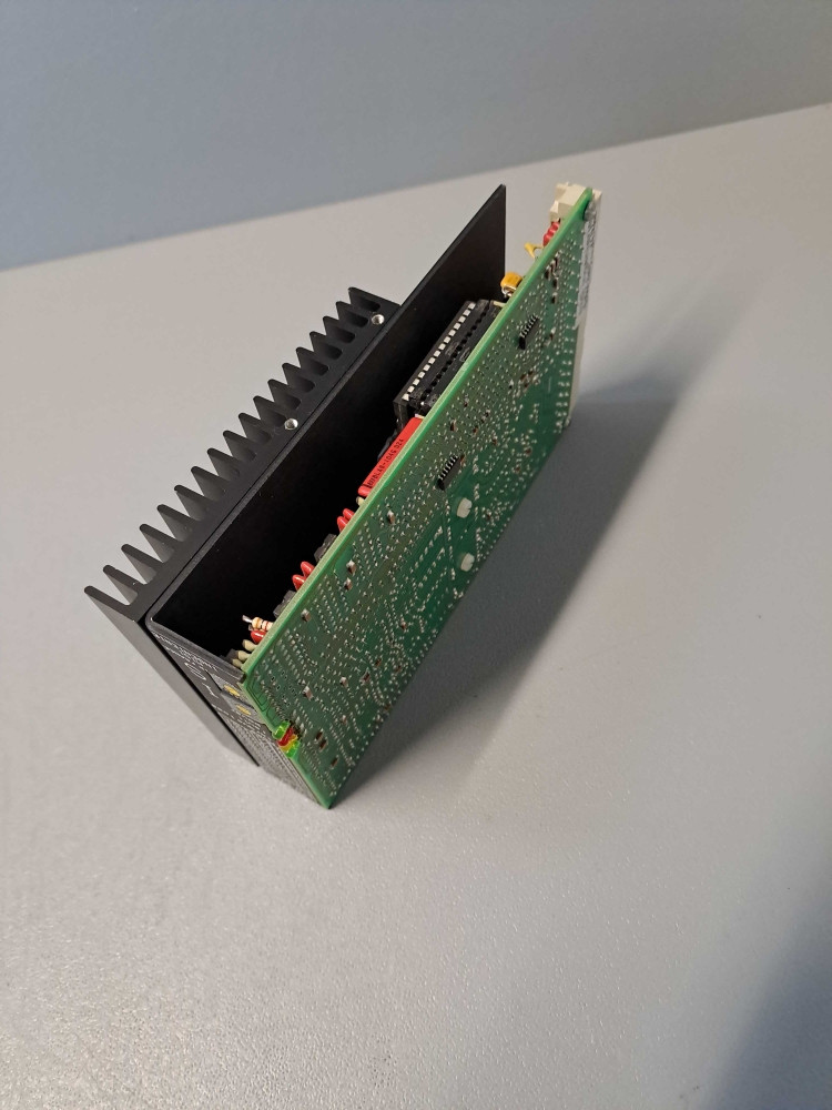 MIDI INGÉNIERIE  MI904A