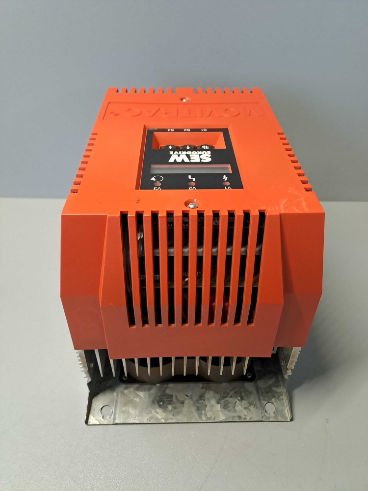 SEW EURODRIVE  MOVITRAC1015403400