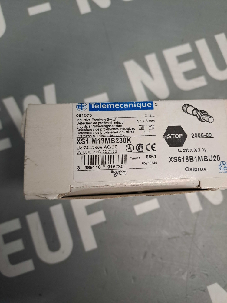 TÉLÉMÉCANIQUE  XS1M18MB230K