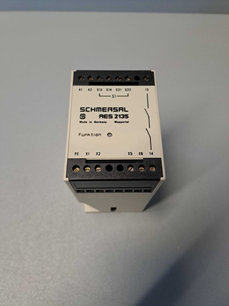 SCHMERSAL AES2135