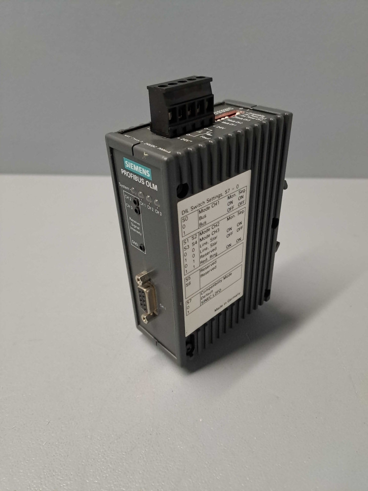 SIEMENS 6GK15023CB10