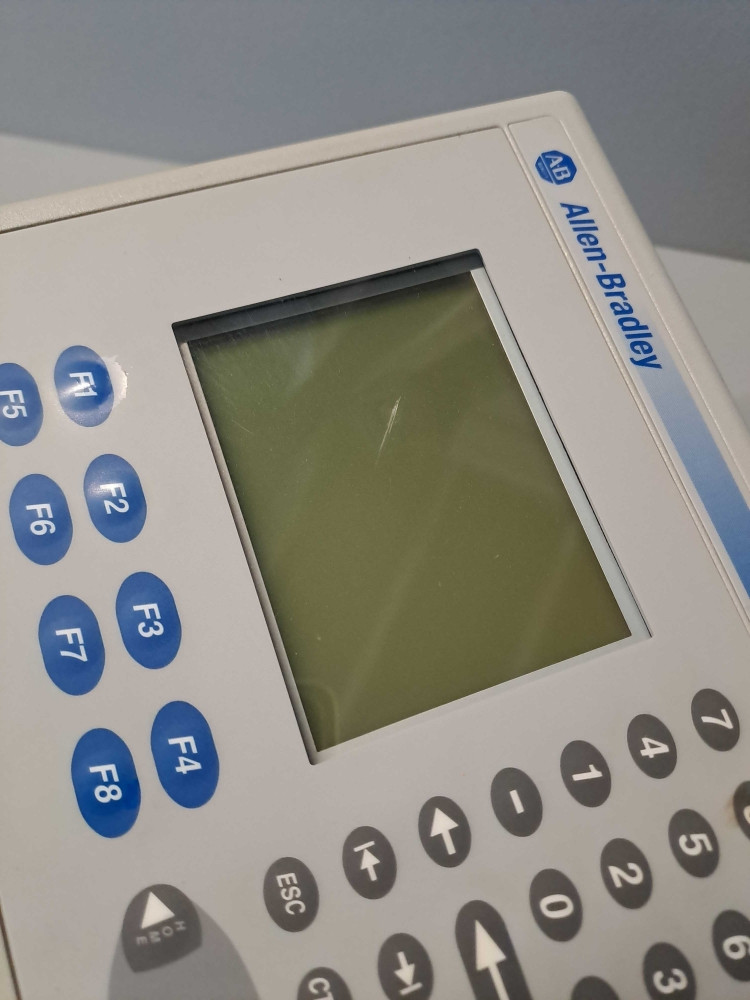 ALLEN-BRADLEY  2711PK4M20D