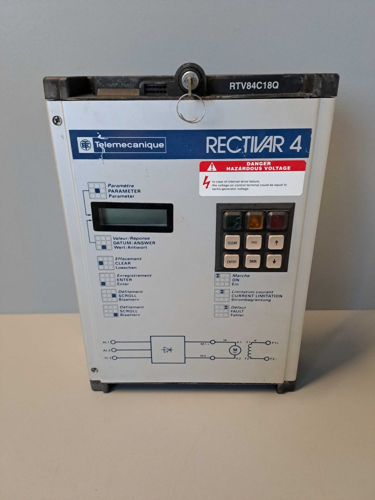 TÉLÉMÉCANIQUE  NEZ DE CONTROLE POUR RTV84C18Q