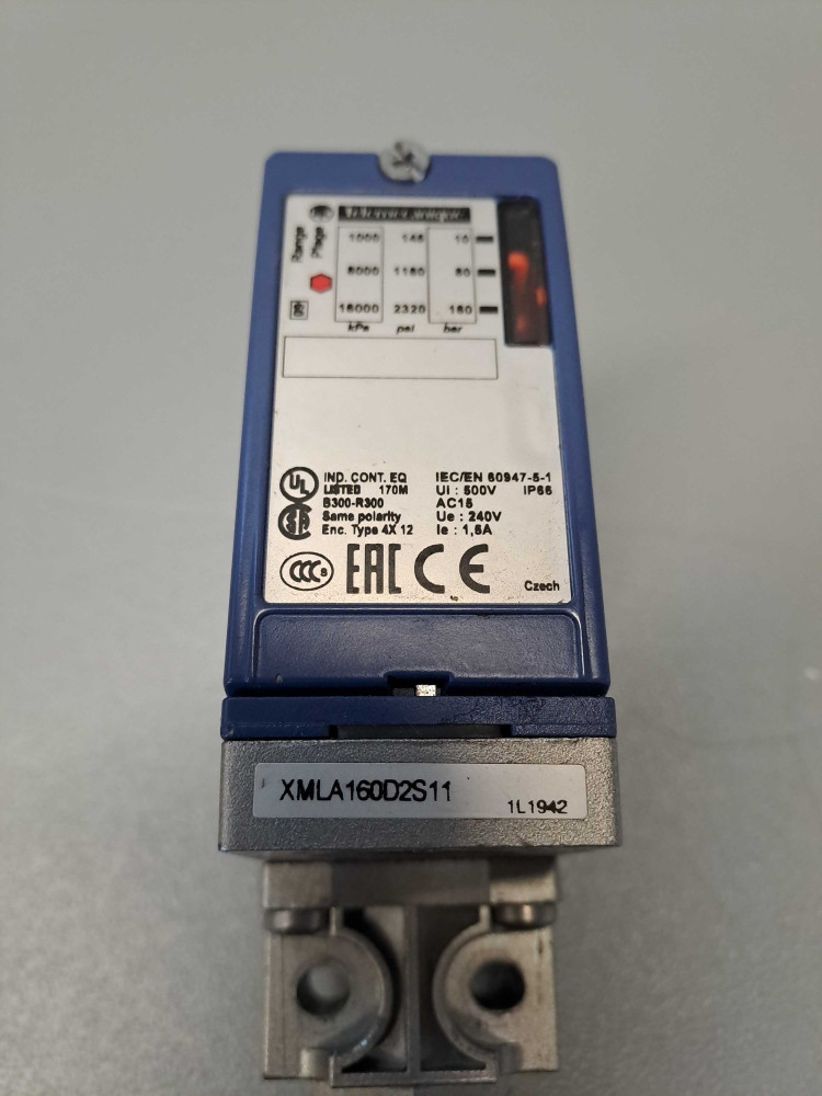 TÉLÉMÉCANIQUE  XMLA160D2S11