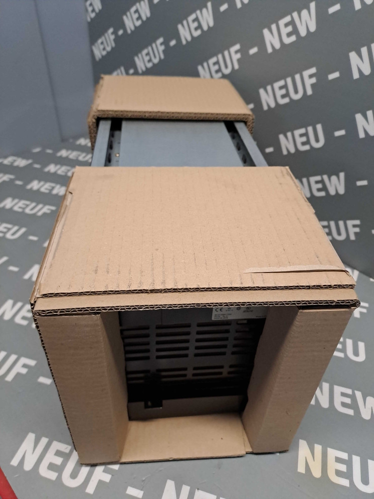 TÉLÉMÉCANIQUE  TSXRKS8