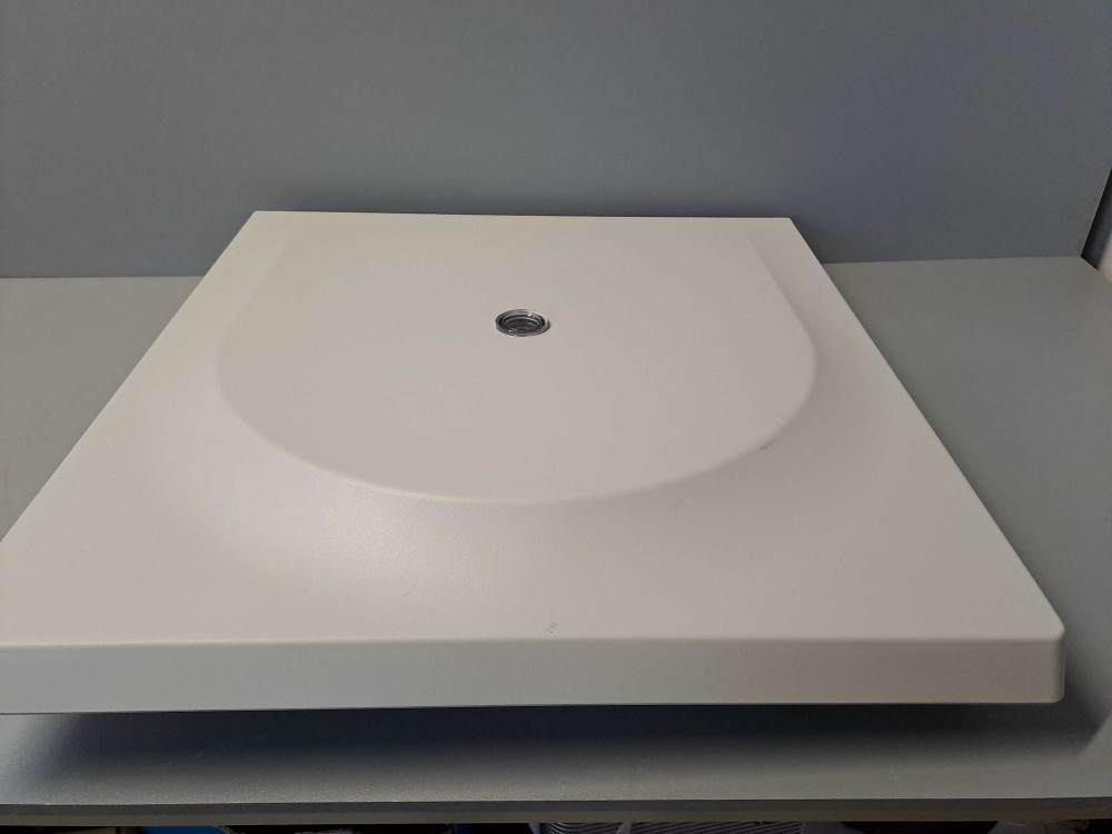 EPPENDORF CAPOT CENTRIFUGE 5810R