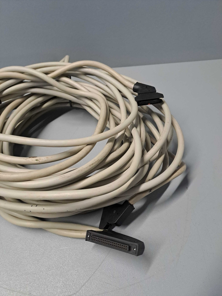 TÉLÉMÉCANIQUE  BMXFCC1003