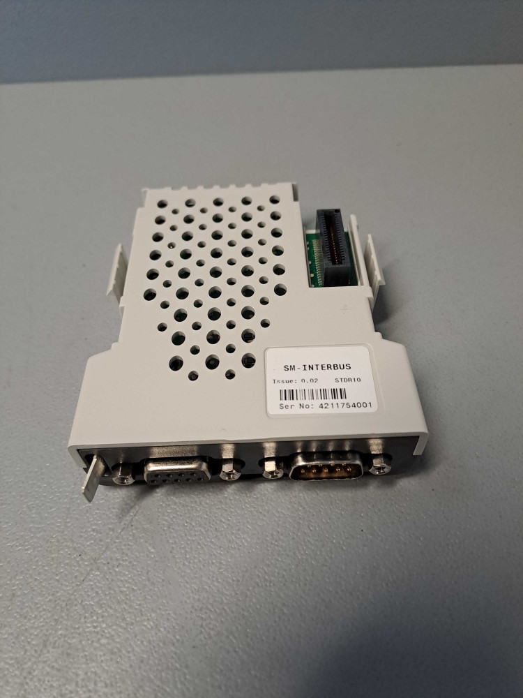 CONTROL TECHNIQUES SM-INTERBUUS STDR10