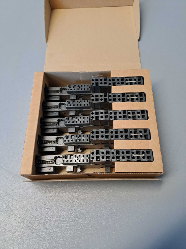 SIEMENS 6ES7193-4CA50-0AA0