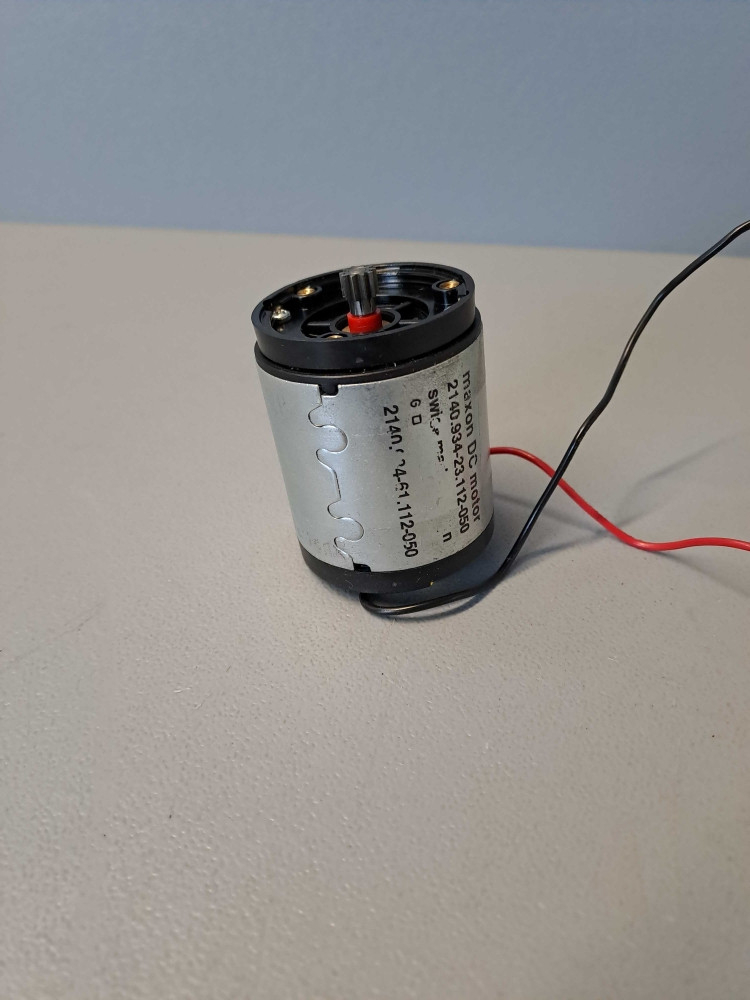 MAXON DC MOTOR  214093423112050