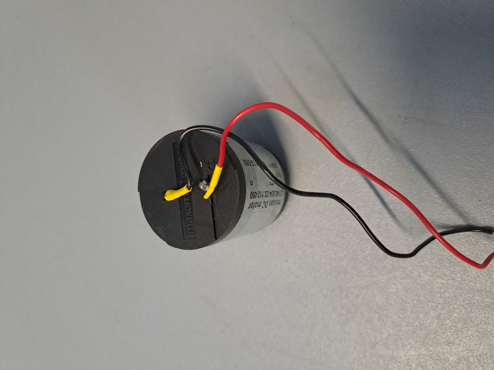 MAXON DC MOTOR  214093423112050