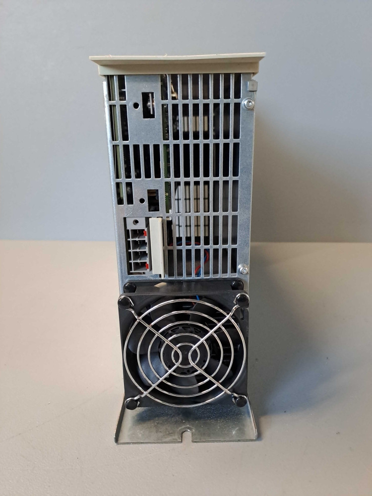 SIEMENS  6SE70210TP50Z