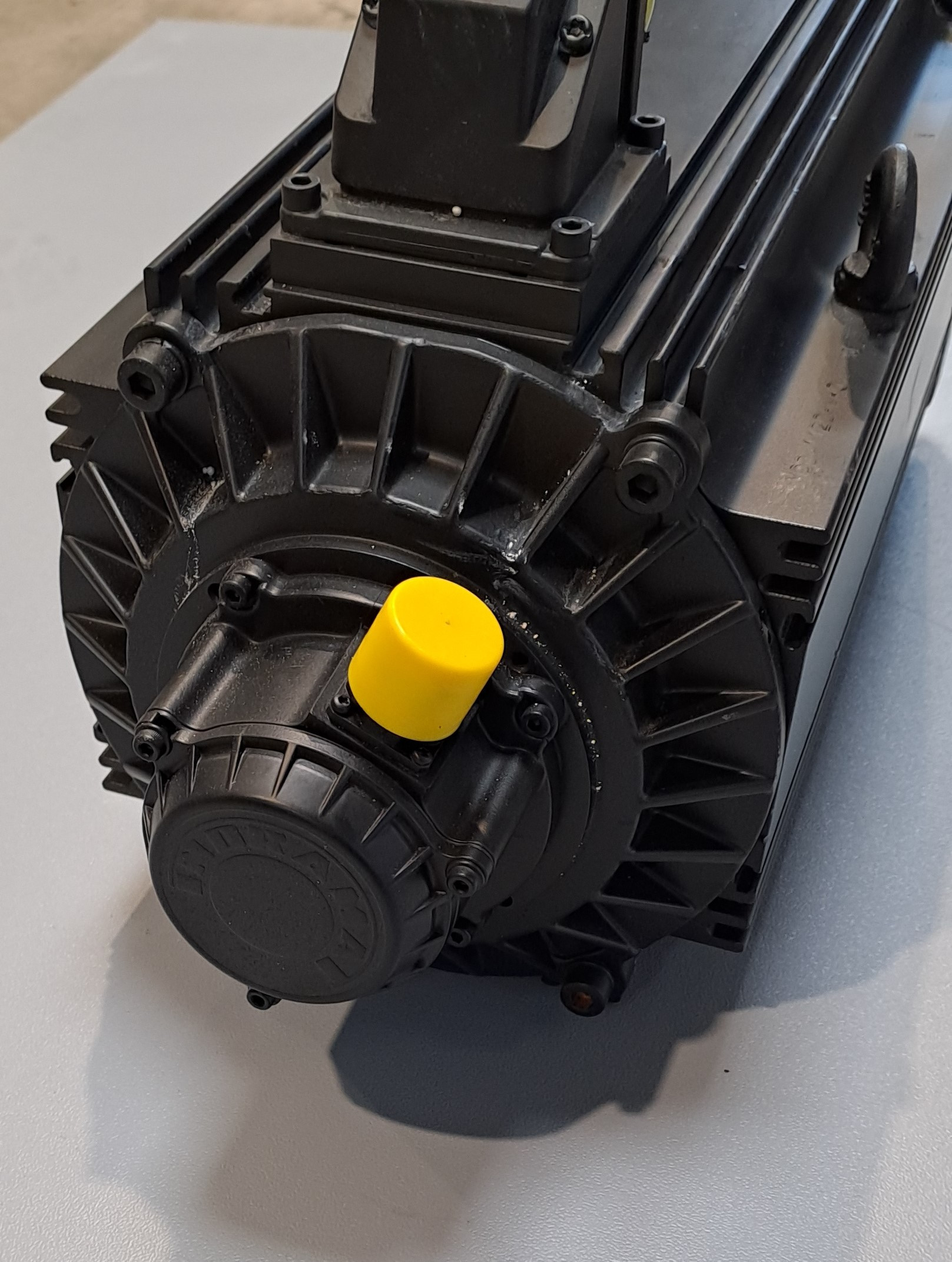 REXROTH  MDD112C-N-030-N2M-130GA0