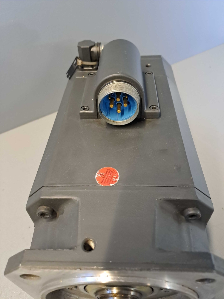 SIEMENS  1FT60841AF714EG1