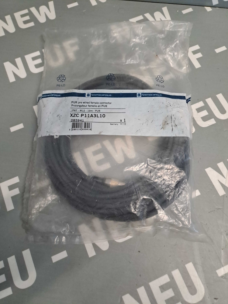 TÉLÉMÉCANIQUE  XZCP11A3L10