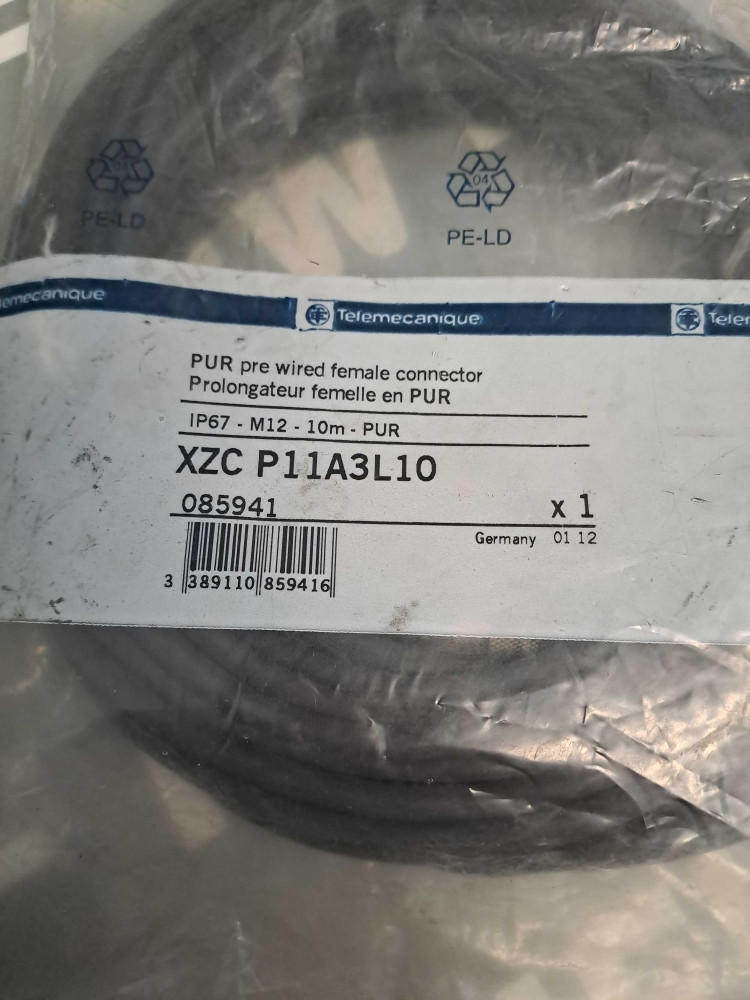 TÉLÉMÉCANIQUE  XZCP11A3L10