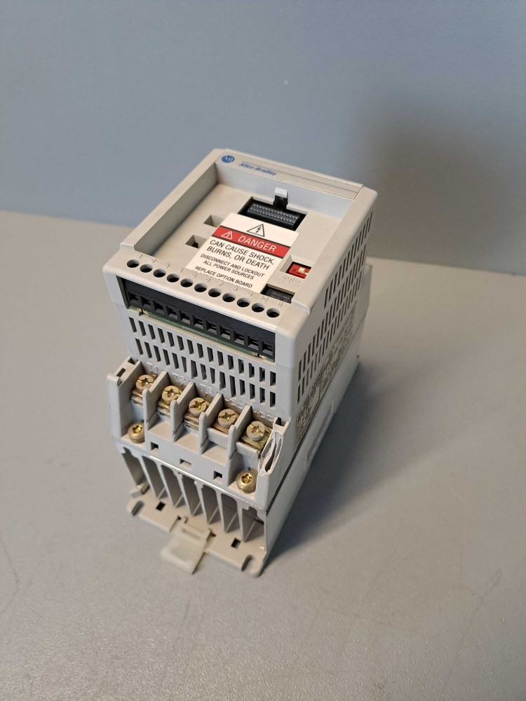 ALLEN-BRADLEY  160S-AA02NSF1SERB