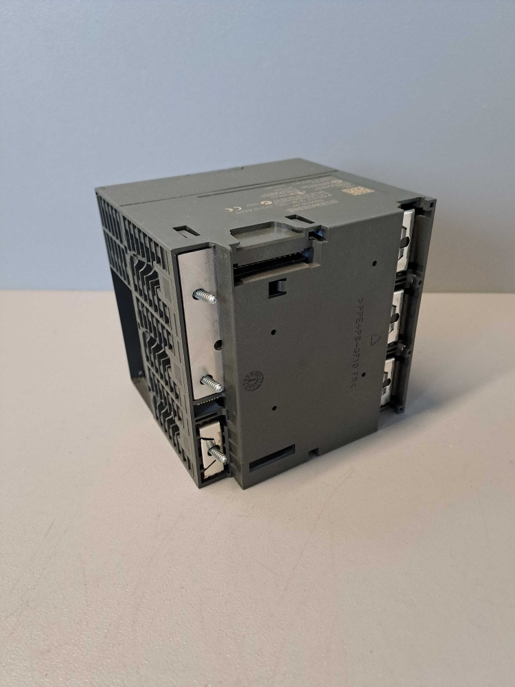 SIEMENS 6ES73183EL000AB0