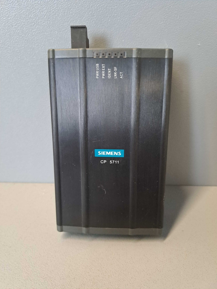 SIEMENS  6GK15711AA00