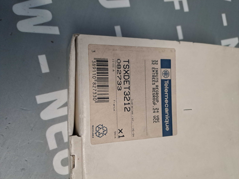 TÉLÉMÉCANIQUE  TSXDET3212