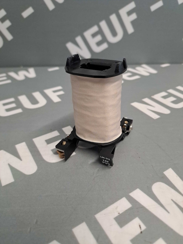 TÉLÉMÉCANIQUE  LX4D12024