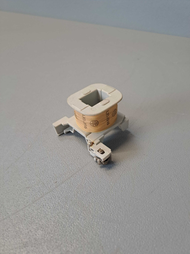 TÉLÉMÉCANIQUE  LX1D-16024