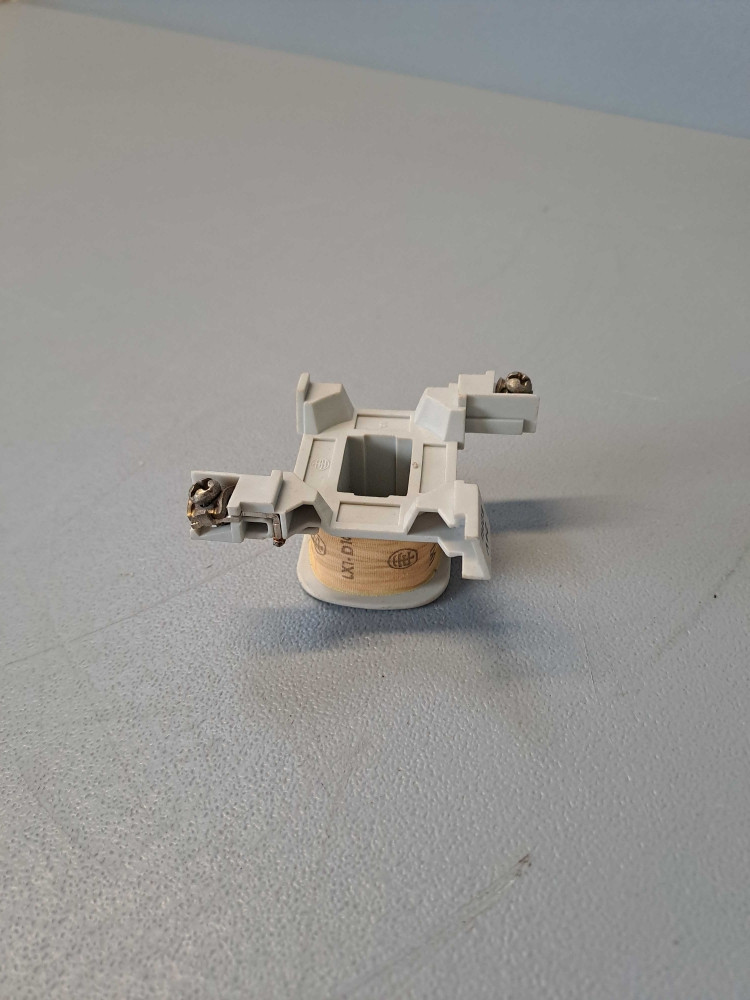 TÉLÉMÉCANIQUE  LX1D-16024