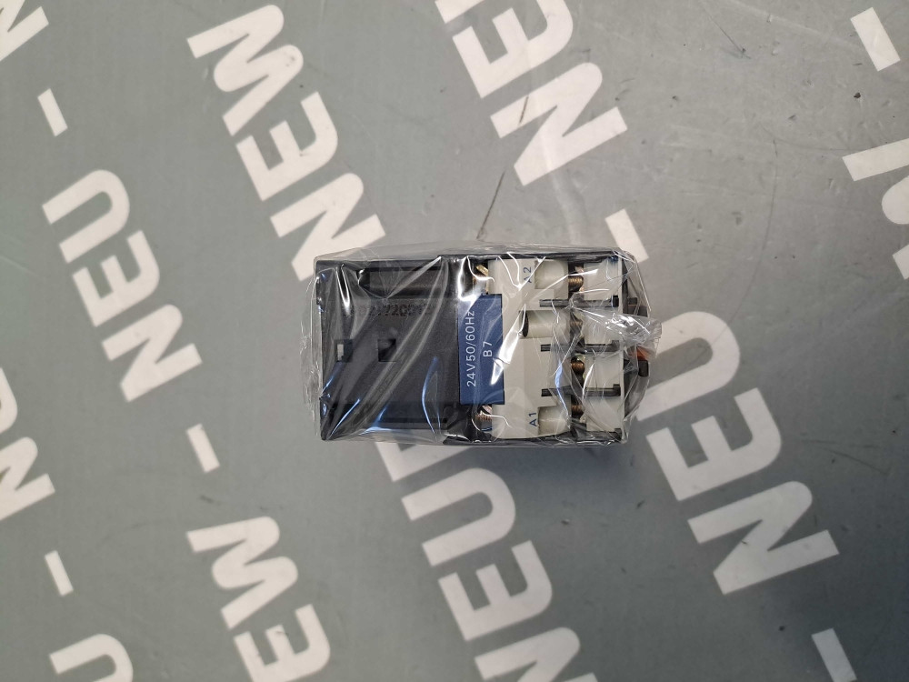 TÉLÉMÉCANIQUE  CA2DN31B7