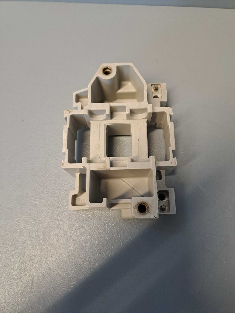 TÉLÉMÉCANIQUE  LX6D40024