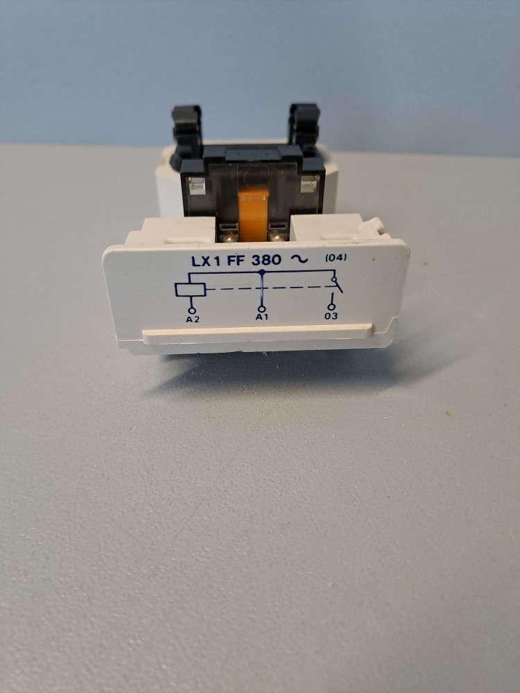 TÉLÉMÉCANIQUE  LX1FF380