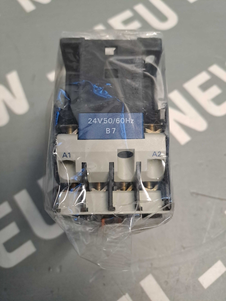 TÉLÉMÉCANIQUE  CA3DN40B7