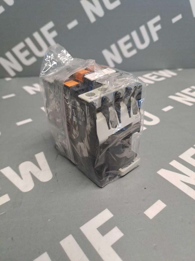 TÉLÉMÉCANIQUE  CA3DN40B7