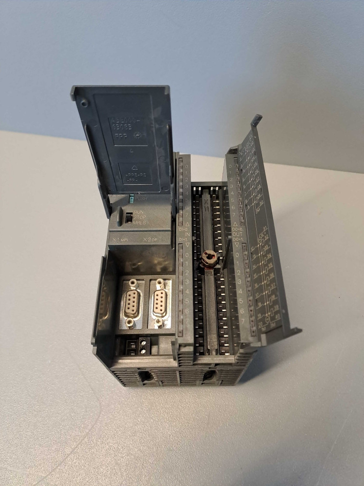 SIEMENS  6ES73136CG040AB0