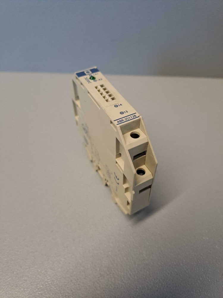 TÉLÉMÉCANIQUE  ABR2S112B