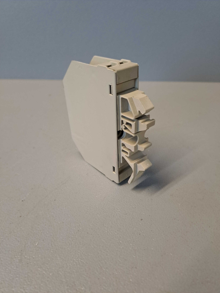 TÉLÉMÉCANIQUE  ABR2SB312B