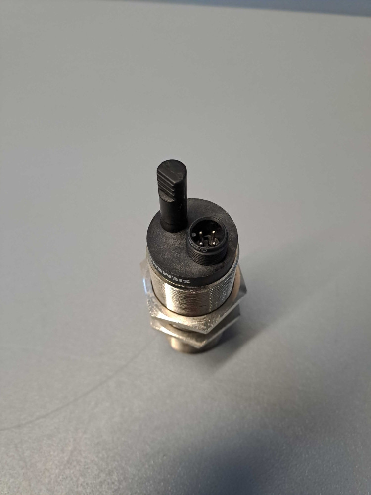 SIEMENS  3RG61533MM00