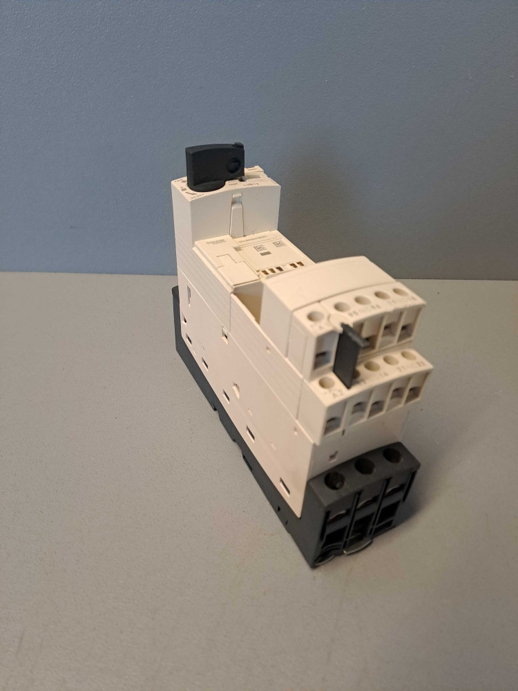 TÉLÉMÉCANIQUE  LUB12