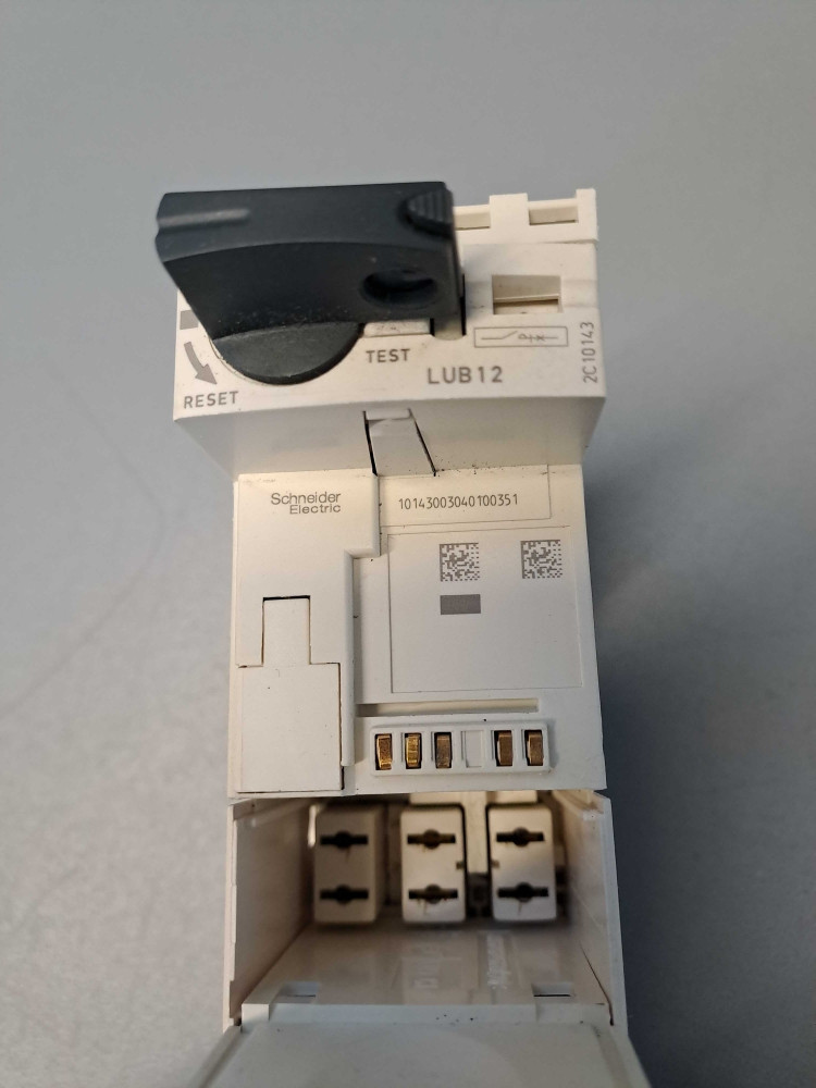 TÉLÉMÉCANIQUE  LUB12