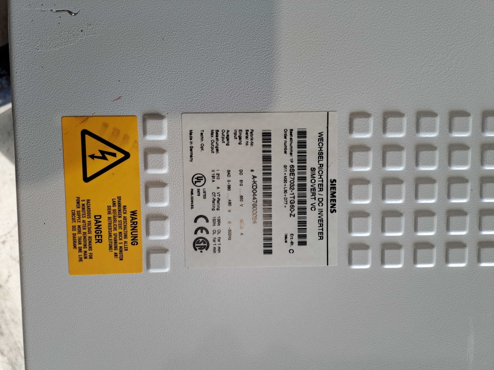 SIEMENS 6SE7032-1TG60