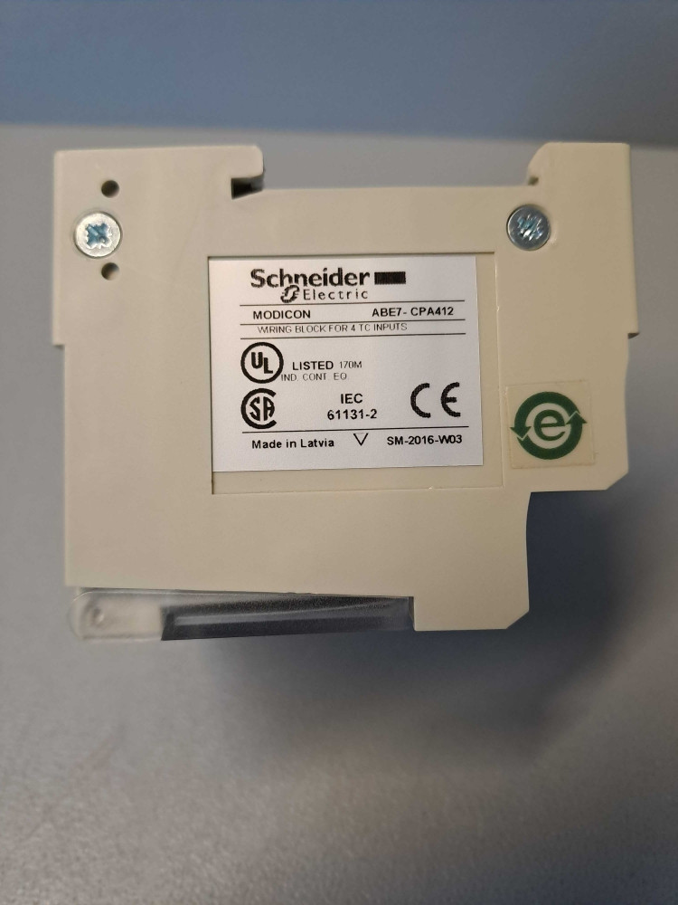 SCHNEIDER  ABE7CPA412