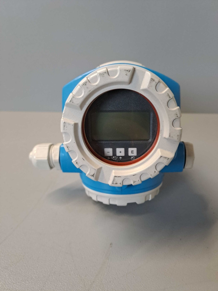 ENDRESS HAUSER  PMD70AAJ7DB2BAA