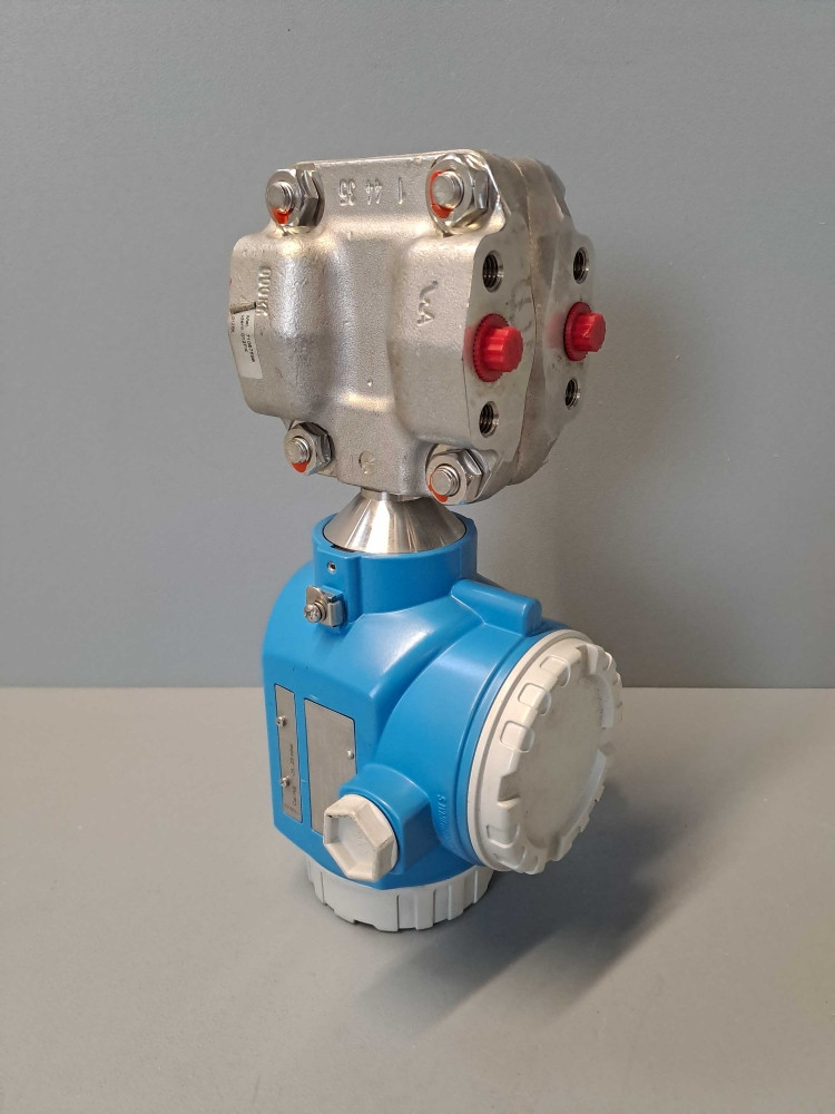 ENDRESS HAUSER  PMD70AAJ7DB2BAA