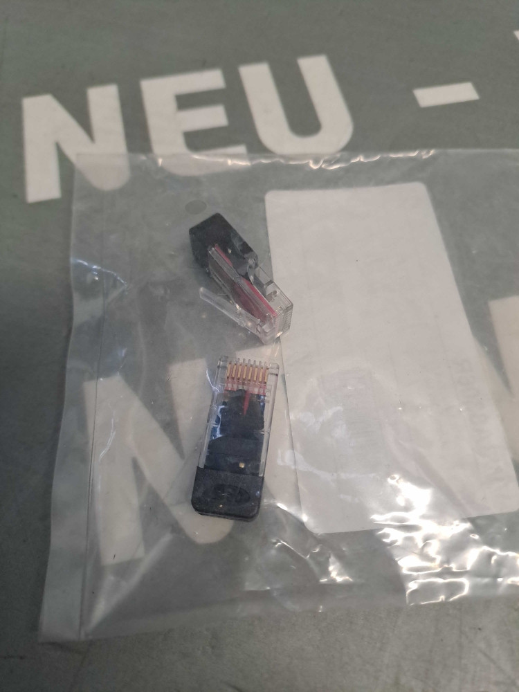 SCHNEIDER  VW3A8306R