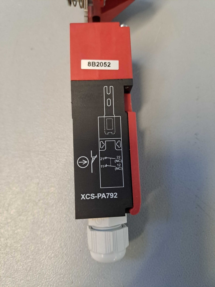 TÉLÉMÉCANIQUE  XCSPA792