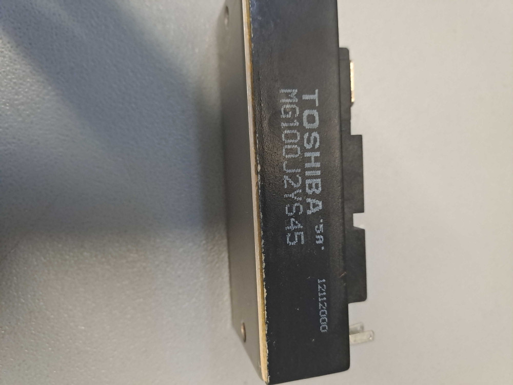 TOSHIBA  MG100J2YS45