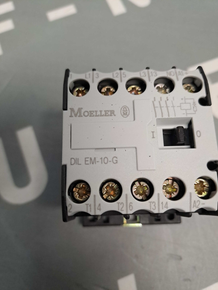 MOELLER  DILEM10G