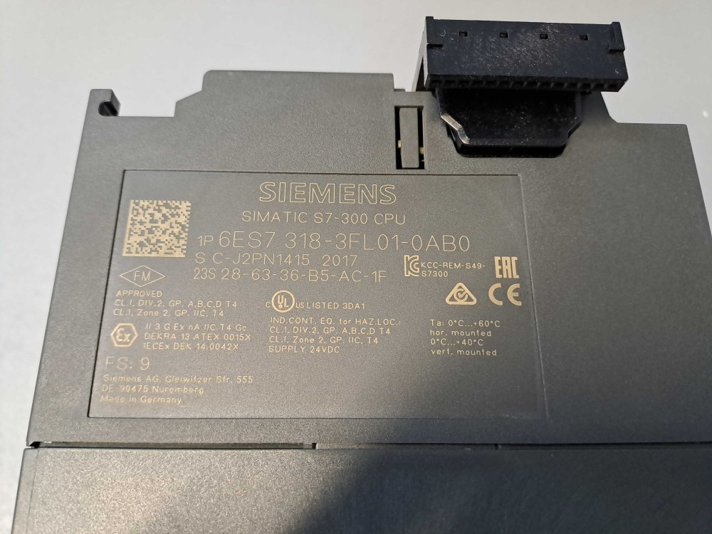 SIEMENS  6ES73183FL010AB0