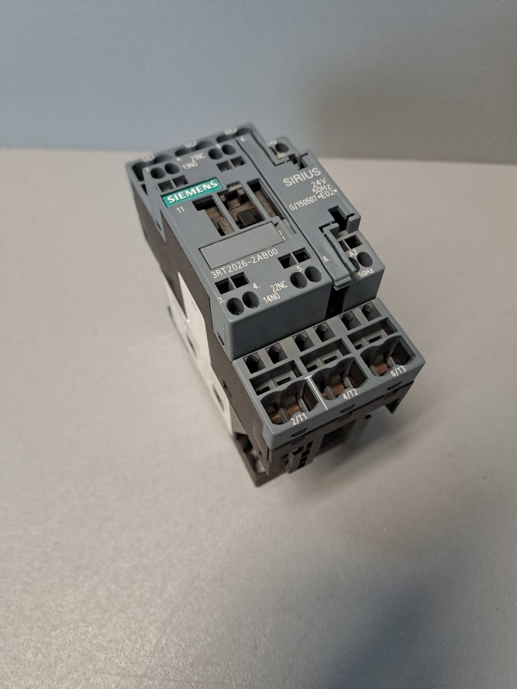 SIEMENS  3RT20262AB00